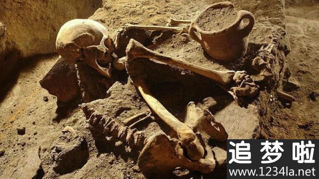 考古学家在伊朗发现了一个地下城市